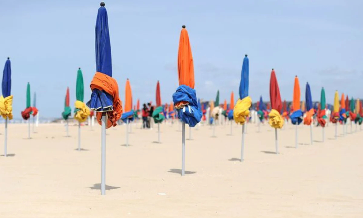 Dépôt-vente Deauville: Revendez vos articles premium et luxe sans lever le petit doigt