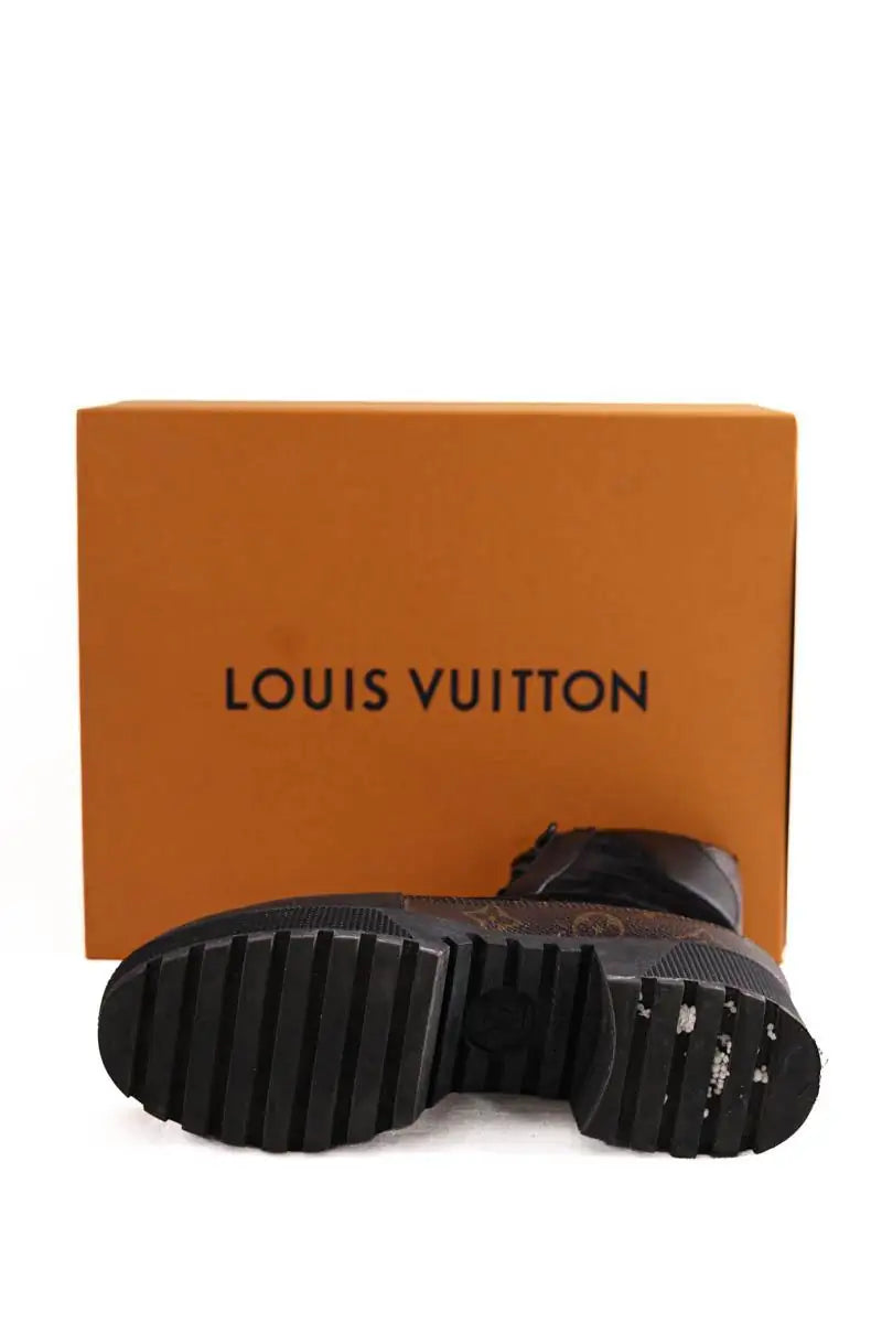 Boots à lacets Louis Vuitton Noir en Cuir