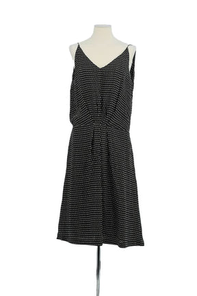 Robe Attic And Barn  Noir