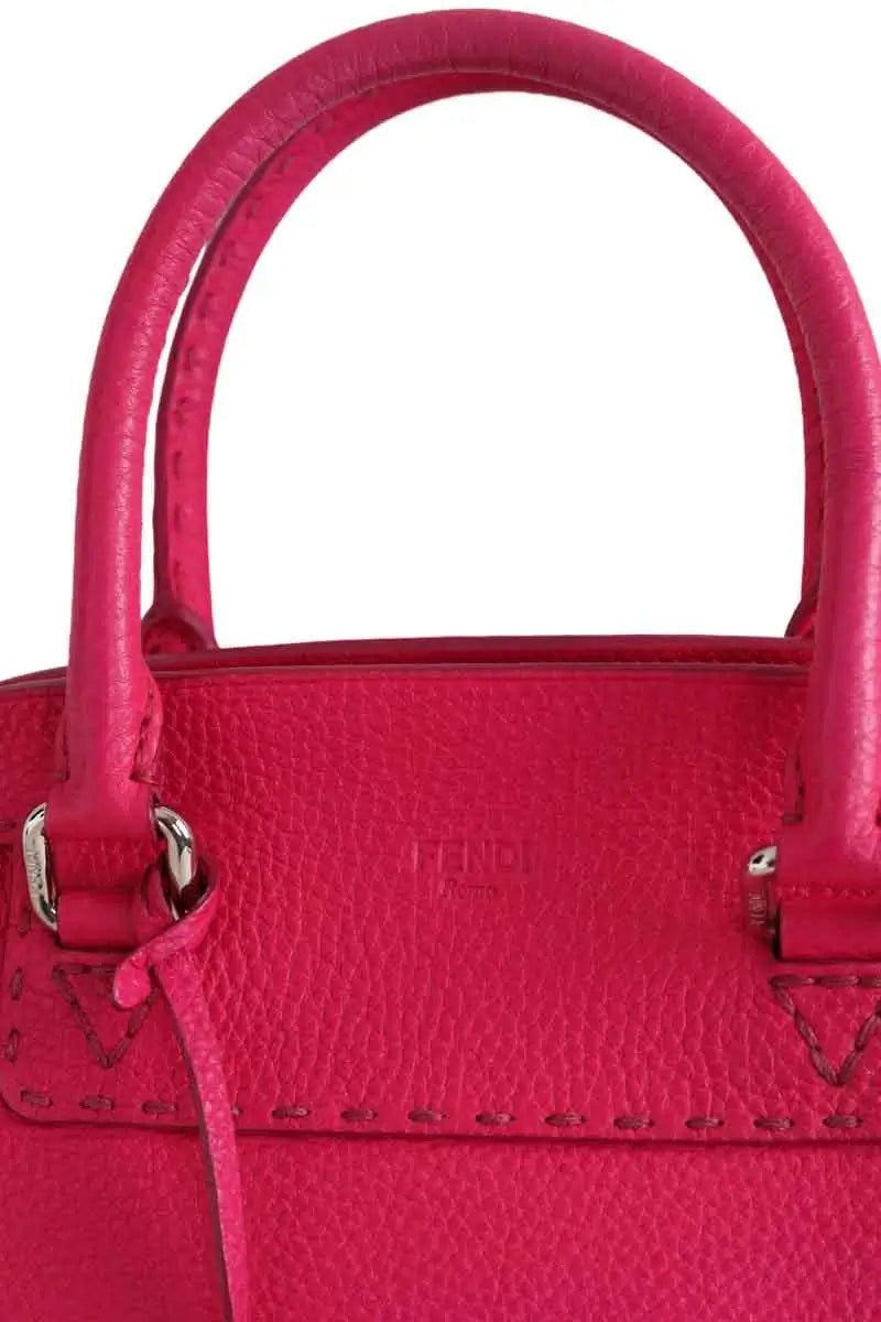 Sac à main Fendi Adèle Selleria Rose en Cuir