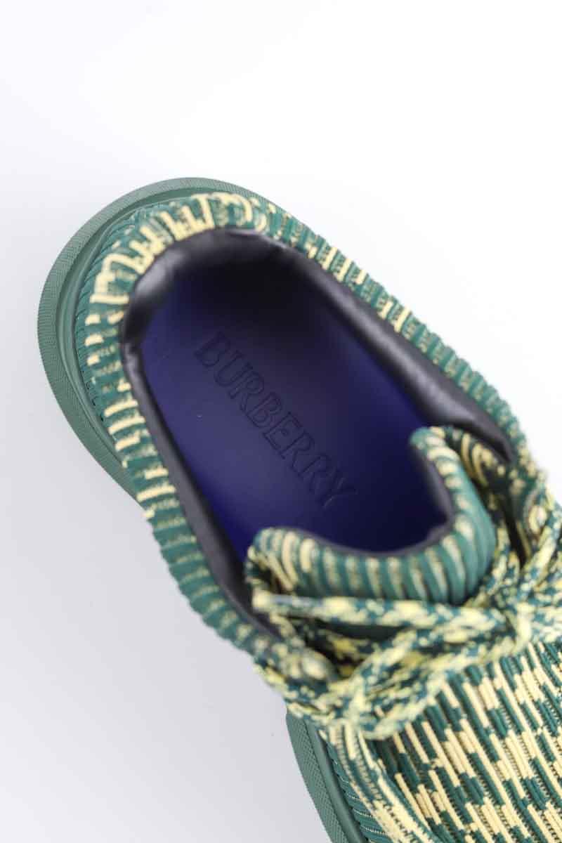 Chaussures à lacets Burberry  Vert