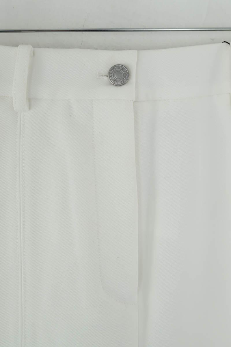 Droit Annakiki  Blanc
