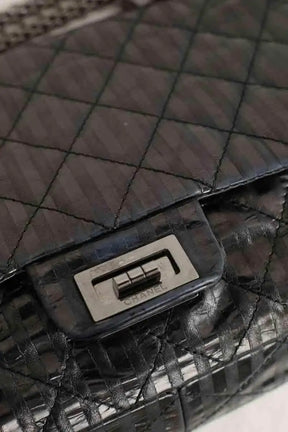 Sac porté épaule Chanel 2.55 Gris en Cuir
