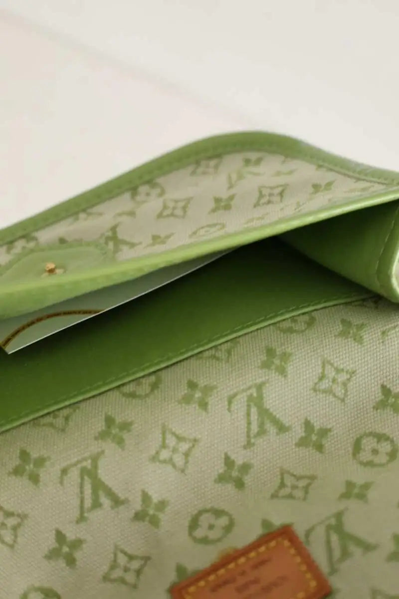 Pochette Louis Vuitton  Vert