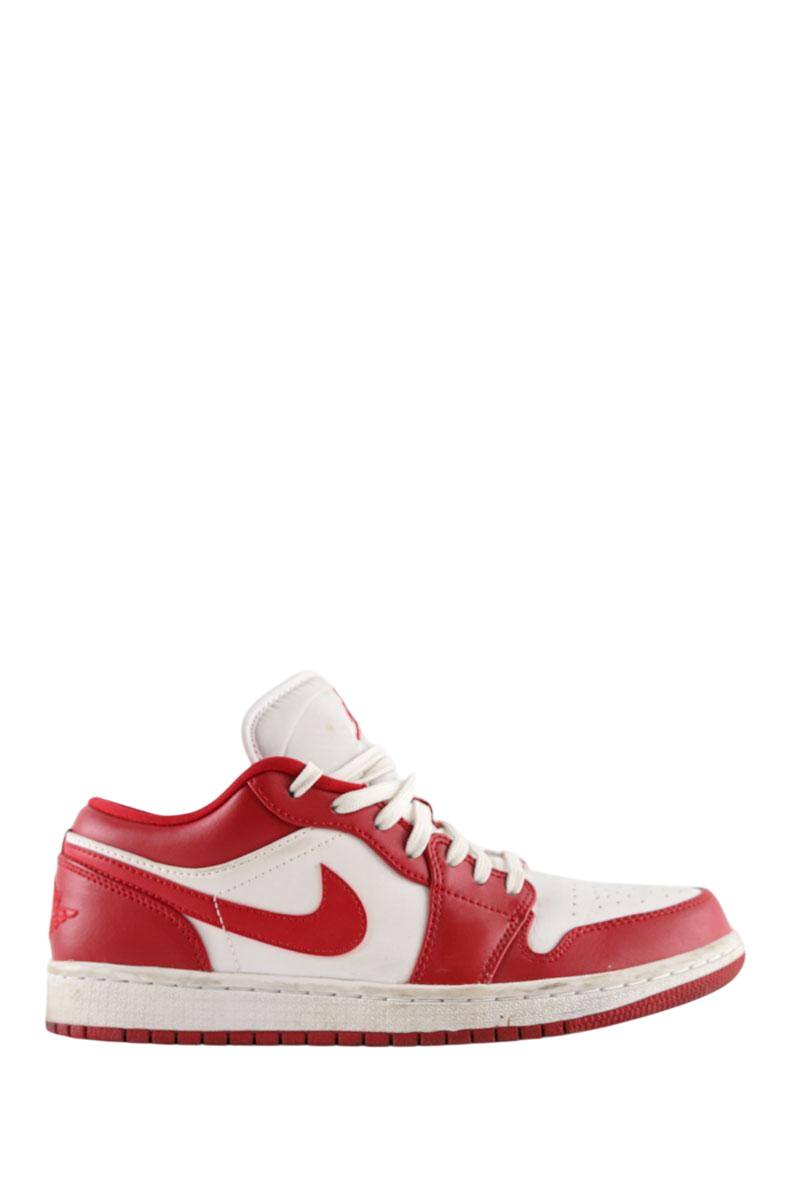 Baskets Nike  Rouge