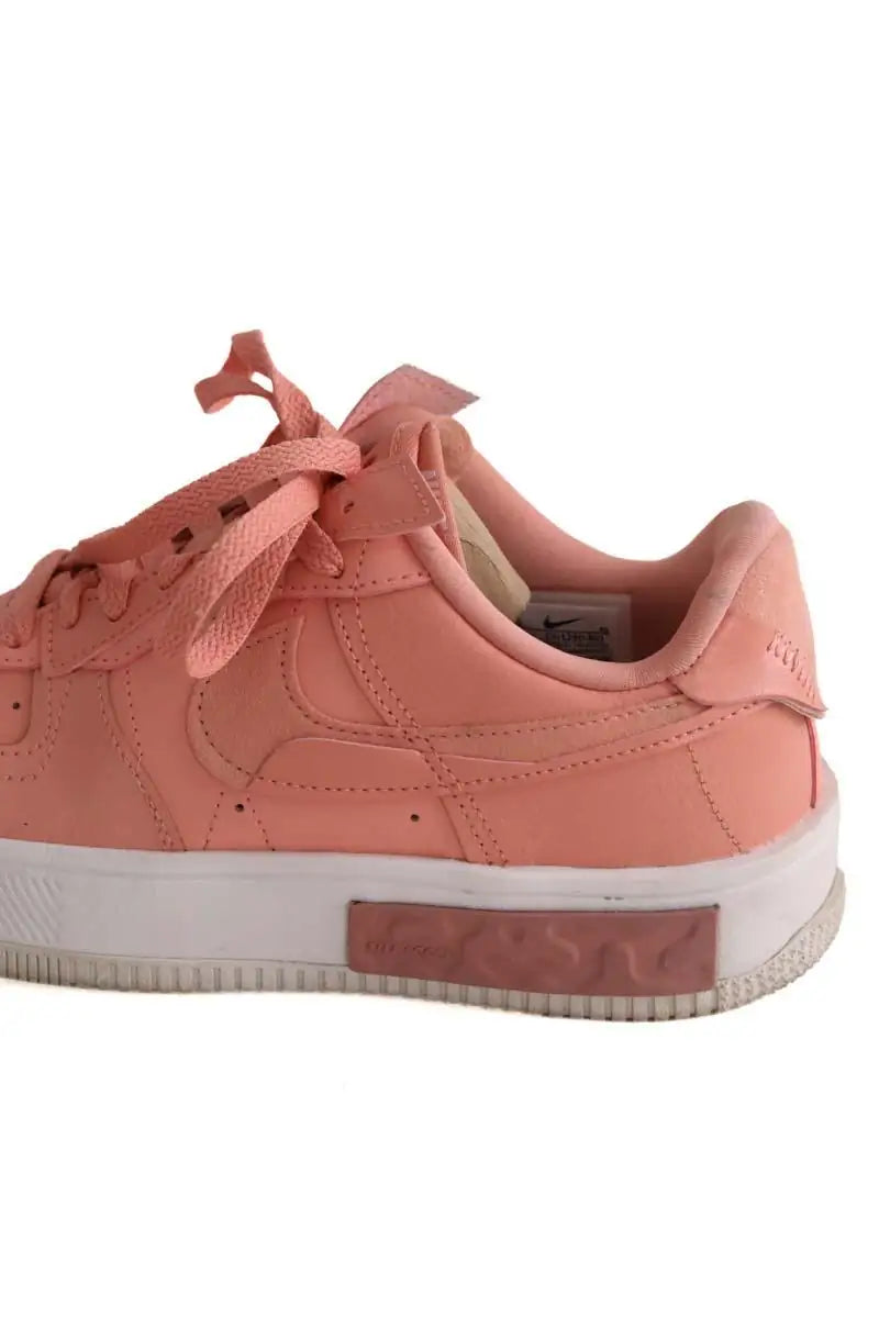 Baskets Nike Rose en Cuir