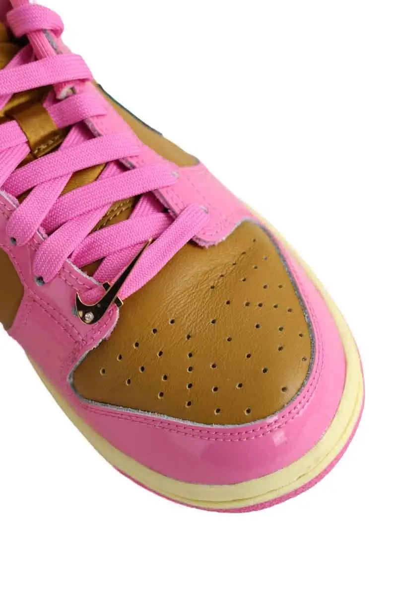 Baskets Nike Rose en Cuir