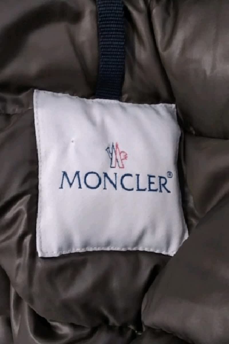 Doudoune Moncler Kaki en Polyamide