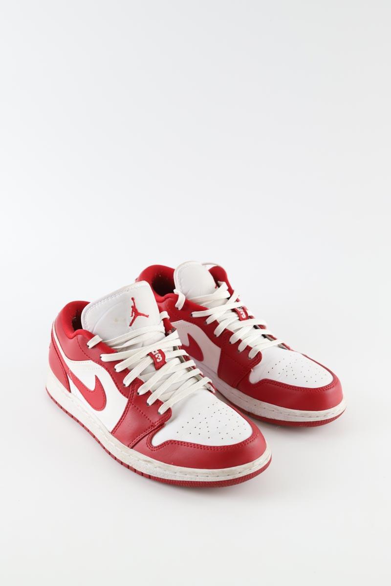Baskets Nike  Rouge