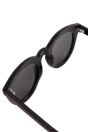 Lunettes de soleil Saint Laurent Noir en Plastique