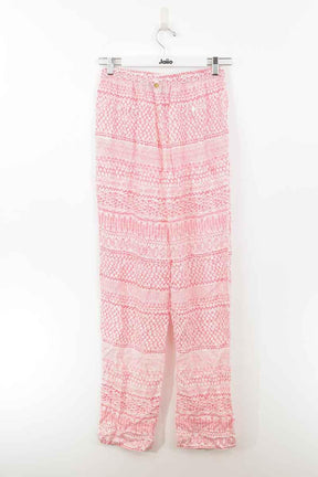 Large Antik Batik  Rouge