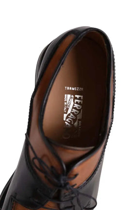 Chaussures à lacets Salvatore Ferragamo Noir en Cuir