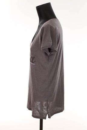 T-shirts Yuj  Gris