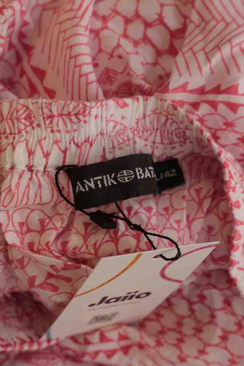 Large Antik Batik  Rouge