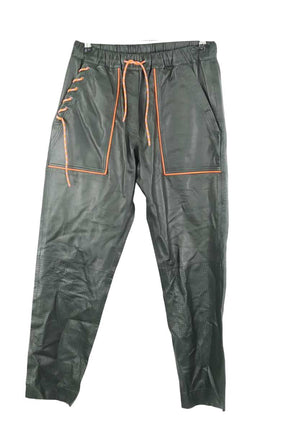 Droit Mira Mikati  Vert