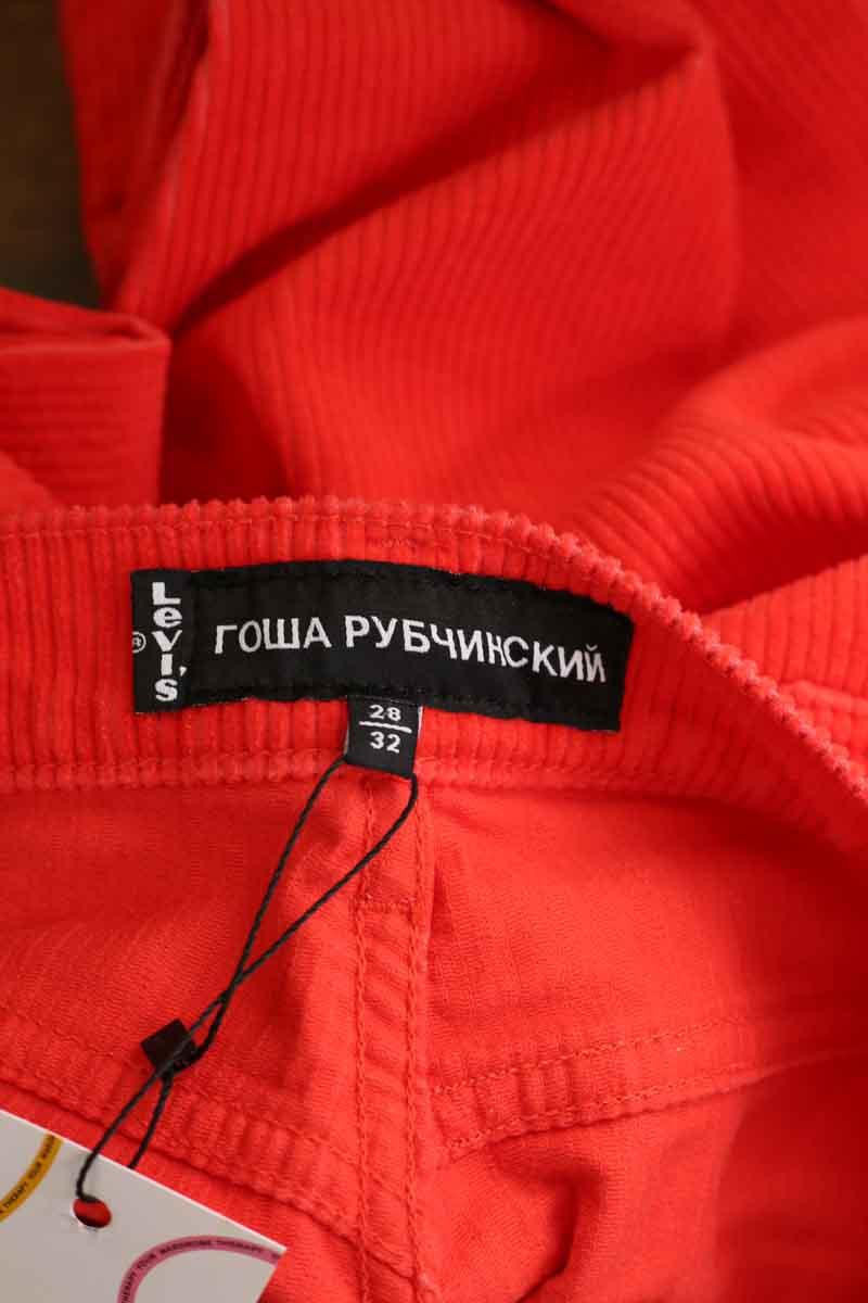 Droit Levi's  Rouge