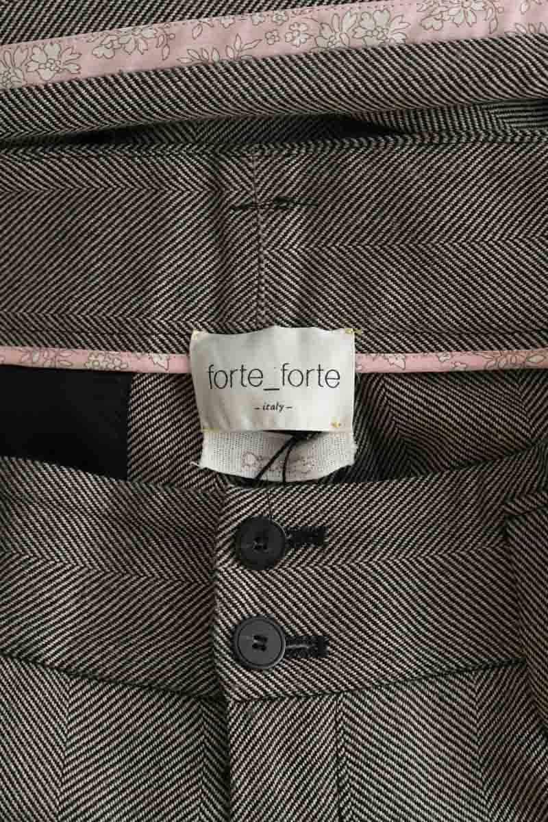 Droit Forte_Forte  Gris
