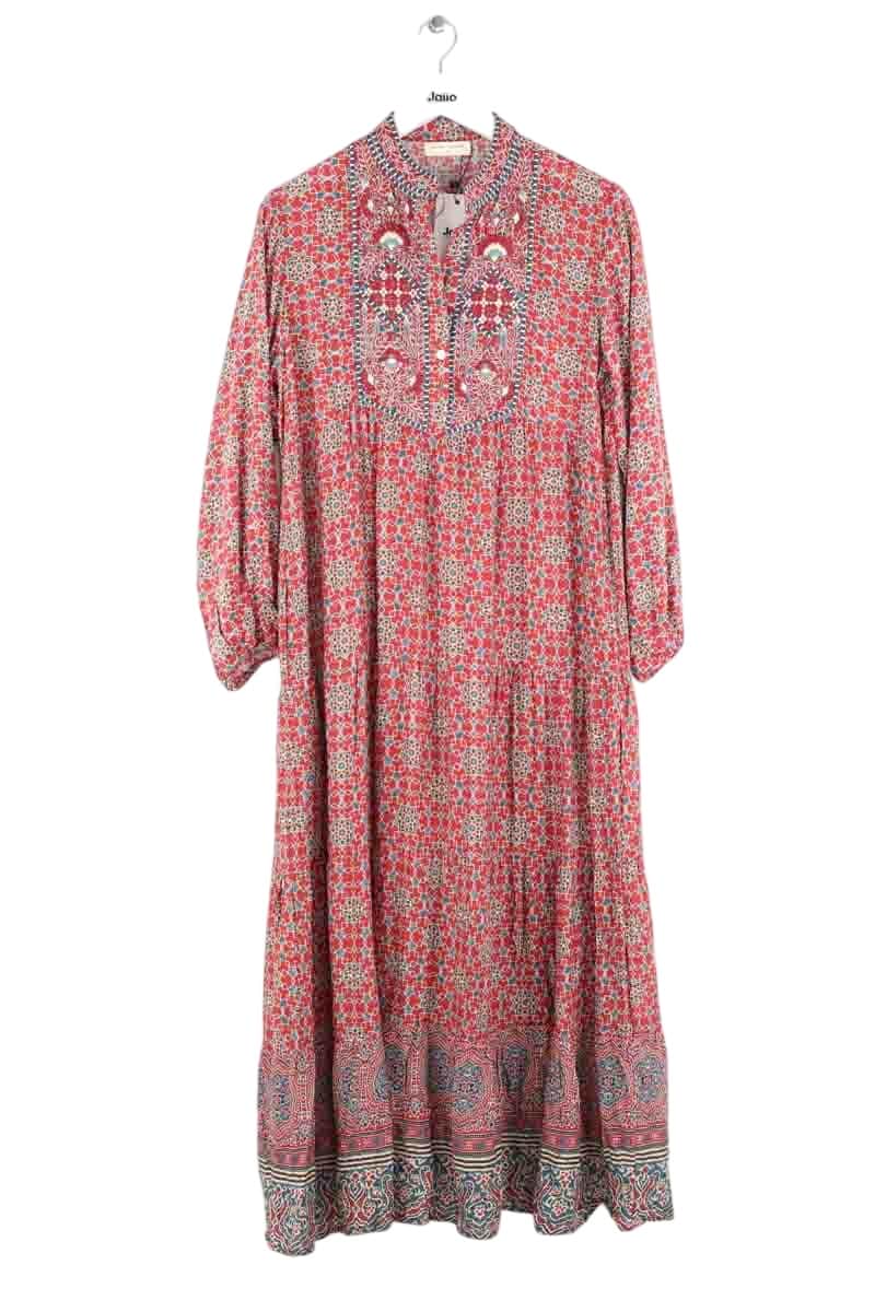 Robe Maison Hotel  Rouge