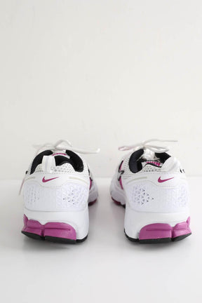 Baskets Nike  Blanc