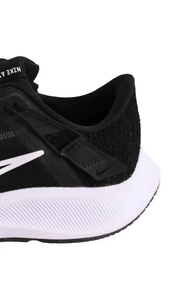 Baskets Nike Noir en Tissu