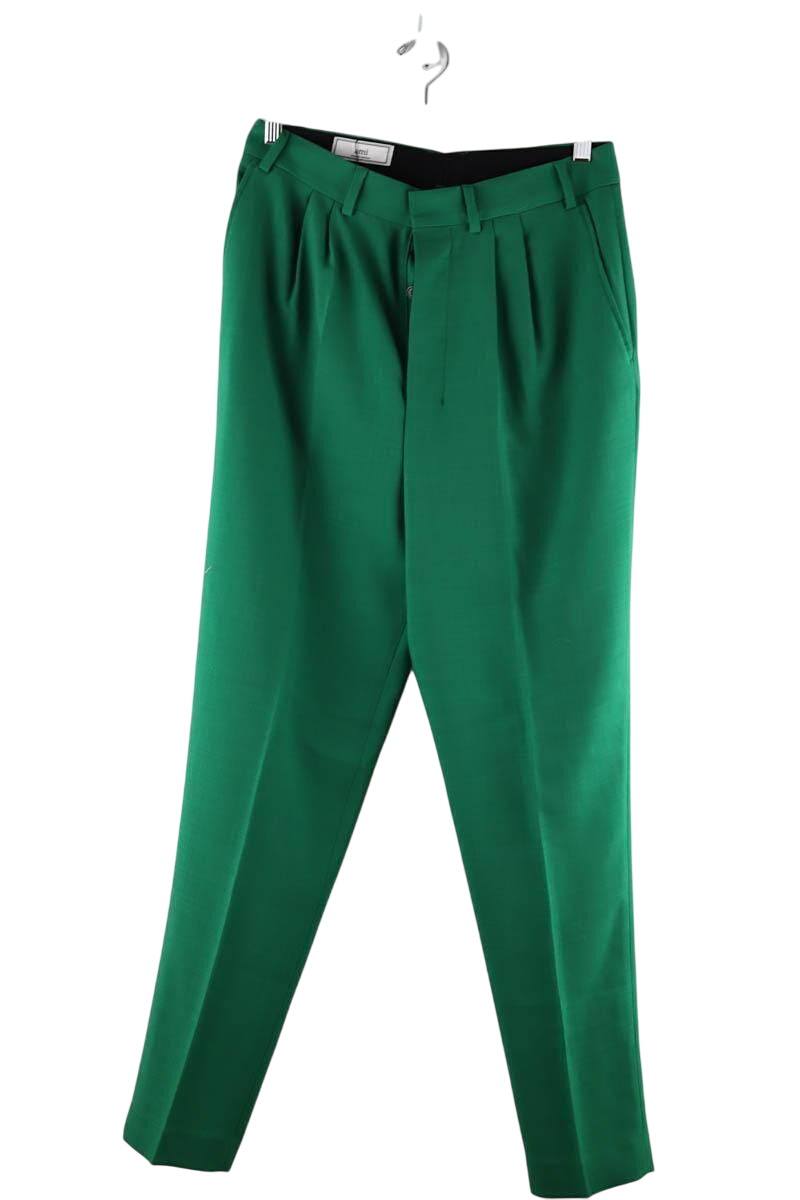 Droit Ami  Vert