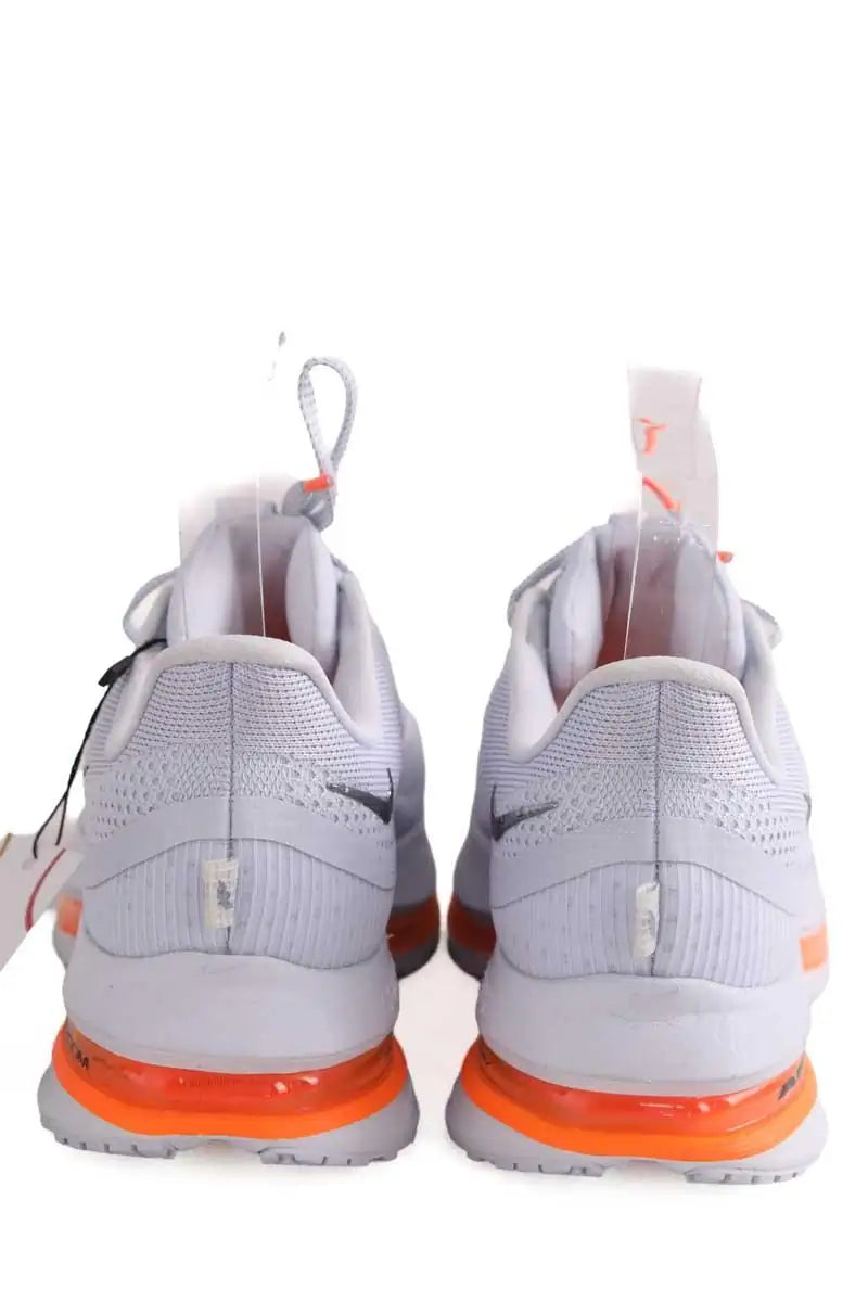 Baskets basses Nike Bleu en Tissu