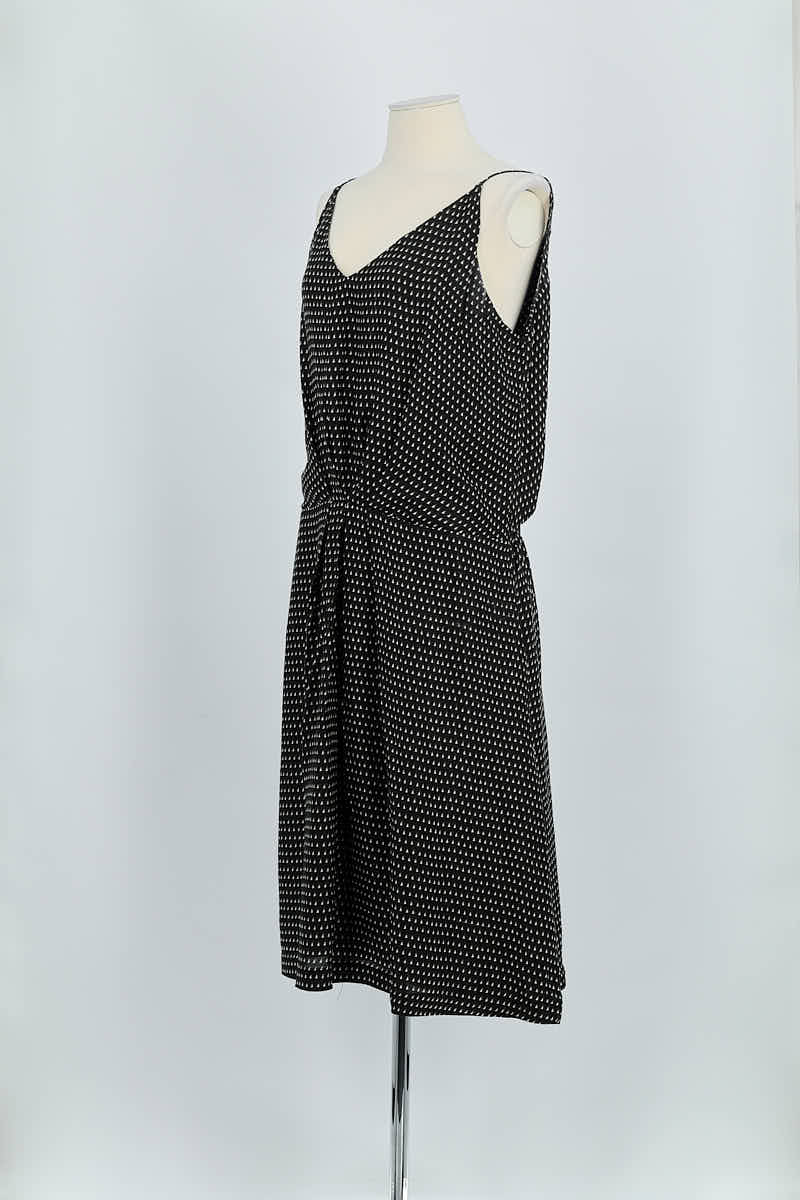 Robe Attic And Barn  Noir