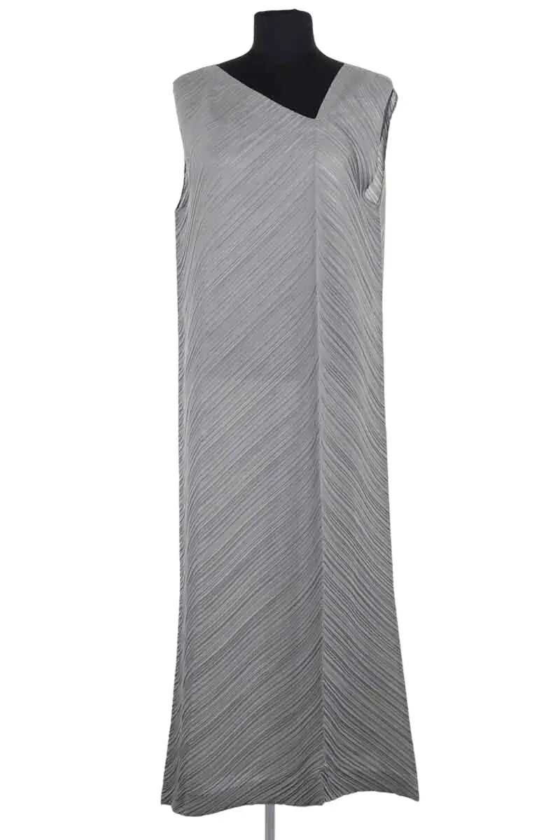 Robe Pleats Please Gris en Synthétique, taille XL - Seconde Main