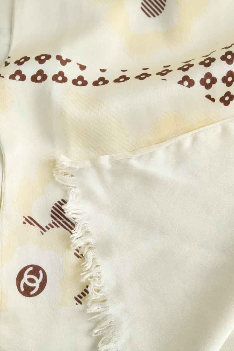 Écharpe Chanel  Beige