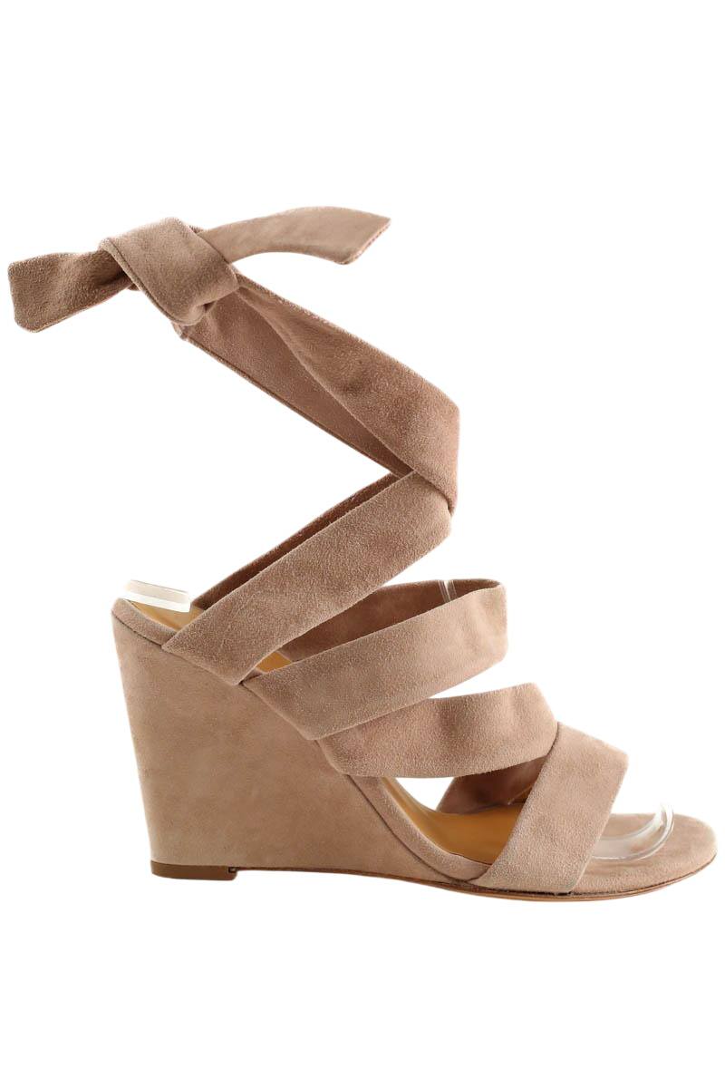 Talons Bash  Rose