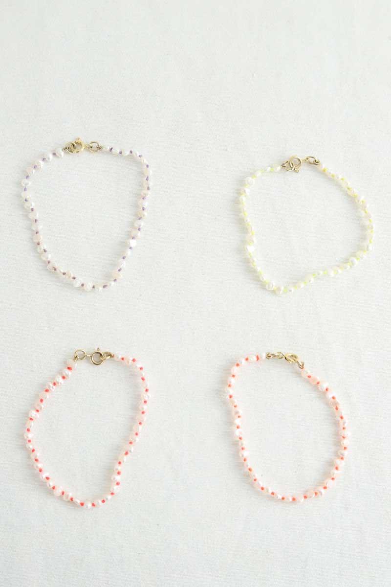 Lot de bracelet et collier Other Brand  Blanc