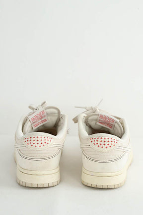 Baskets basses Nike SB Dunk Low Ecru