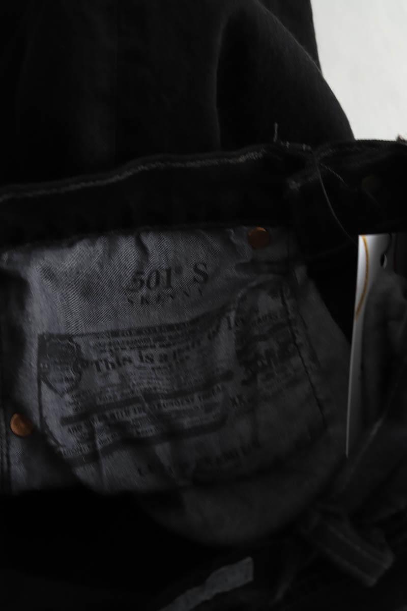 Jean Levi's  Noir
