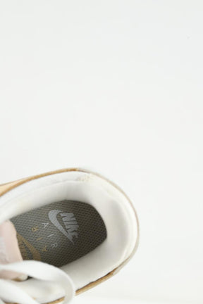 Baskets Nike  Blanc