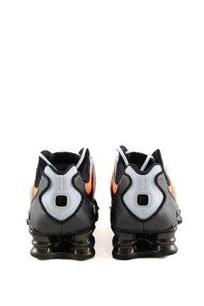 Baskets Nike SHOX Orange