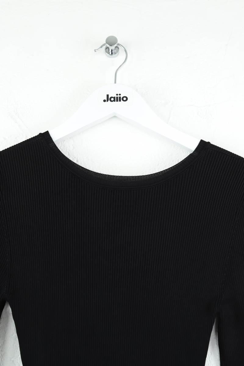 Robe SIR.  Noir