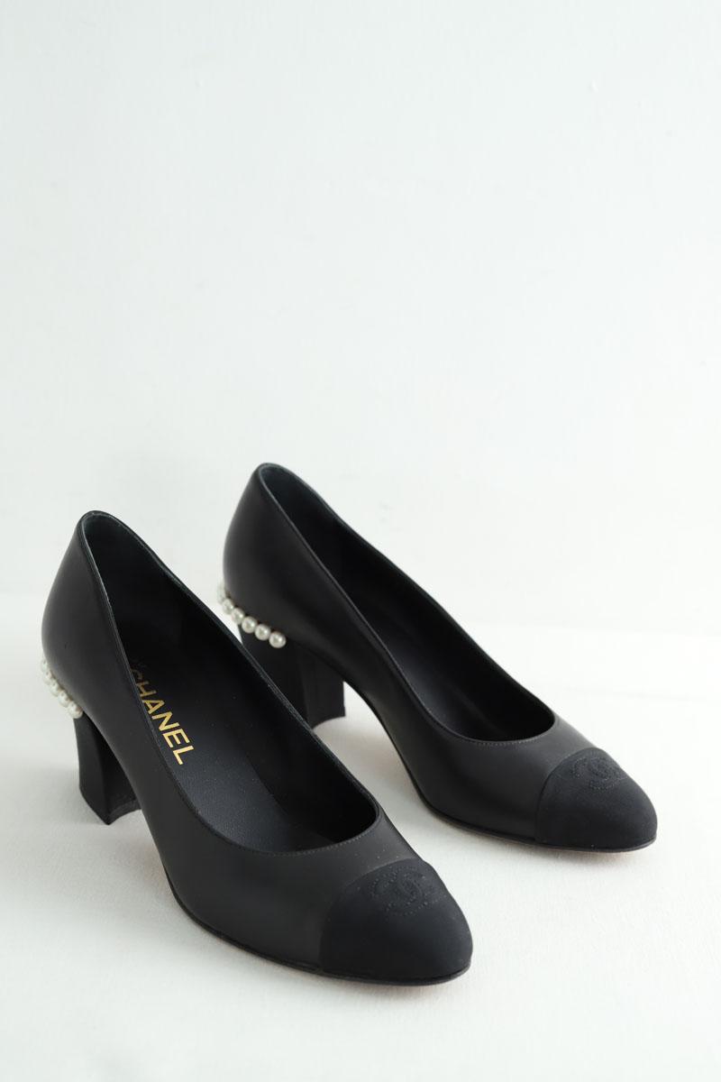 Talons Chanel  Noir