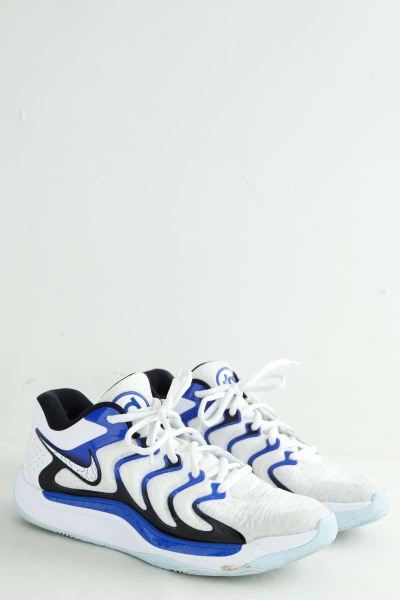 Baskets Nike  Blanc