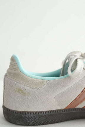 Baskets Adidas  Gris