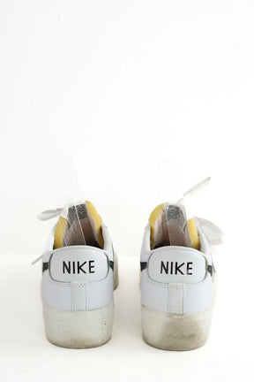 Baskets Nike  Blanc
