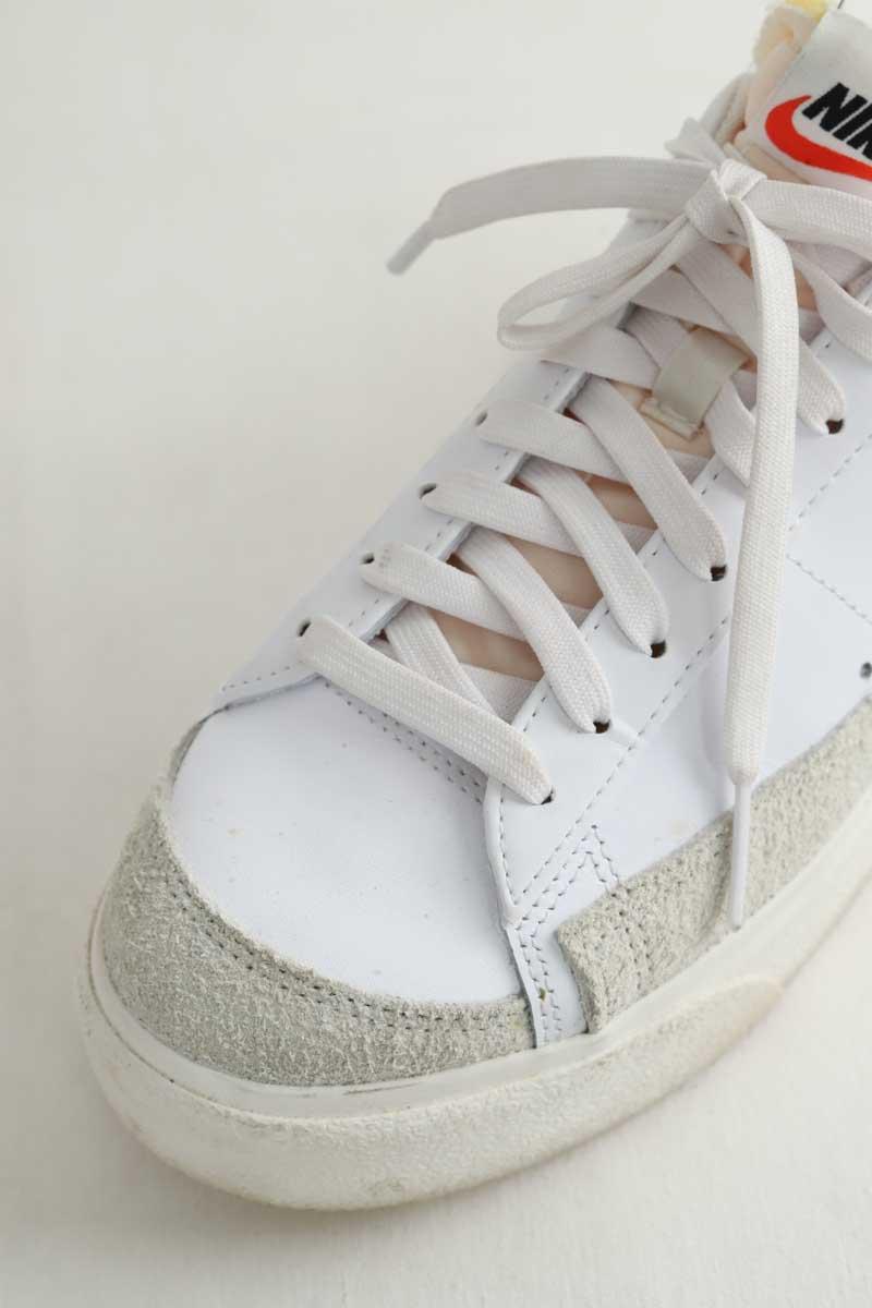 Baskets Nike  Blanc