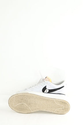 Baskets Nike  Blanc