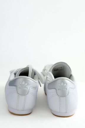 Baskets Adidas  Blanc