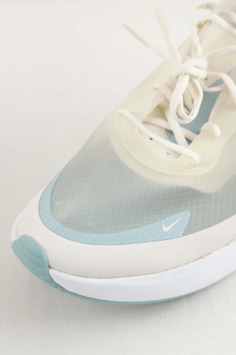 Baskets Nike  Blanc