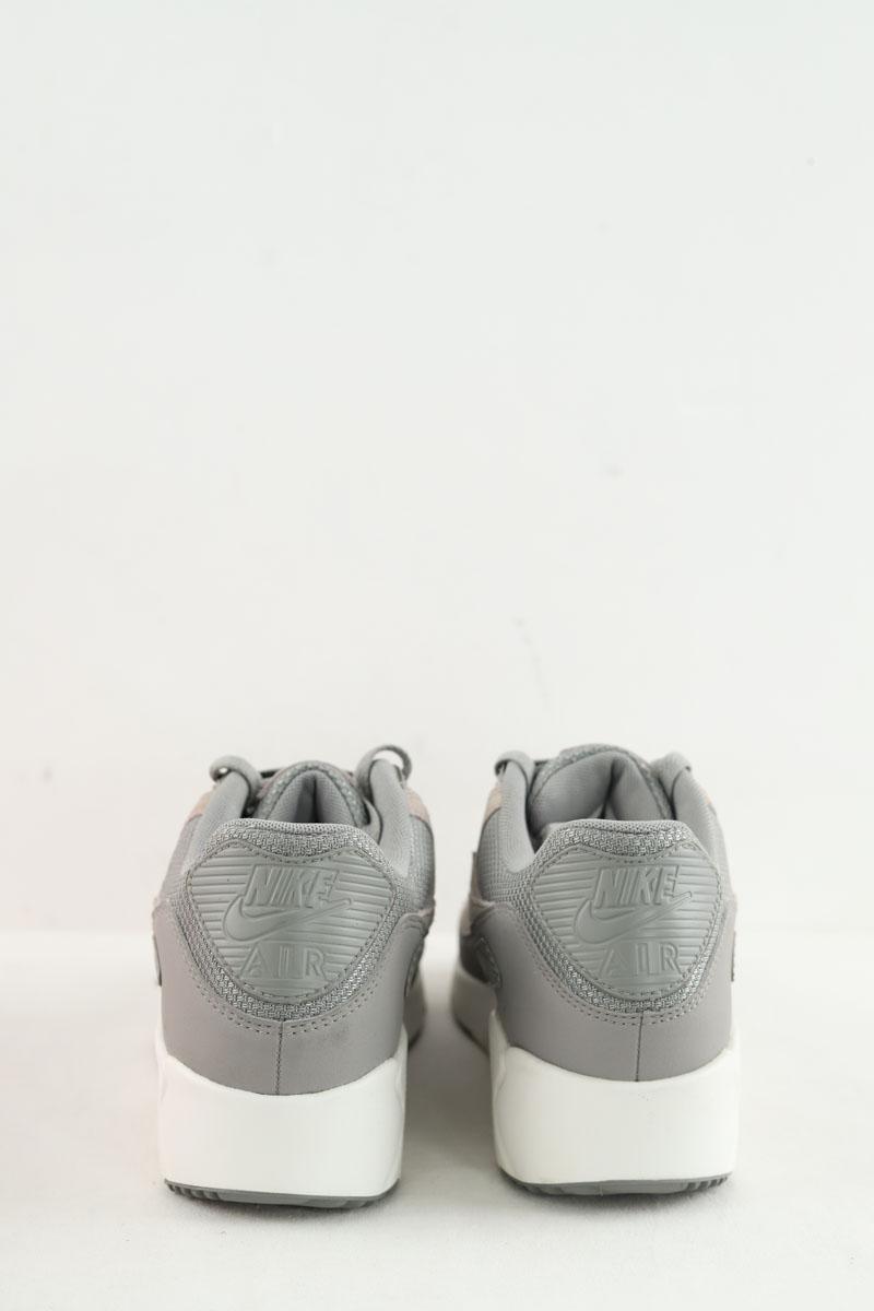 Baskets Nike  Gris