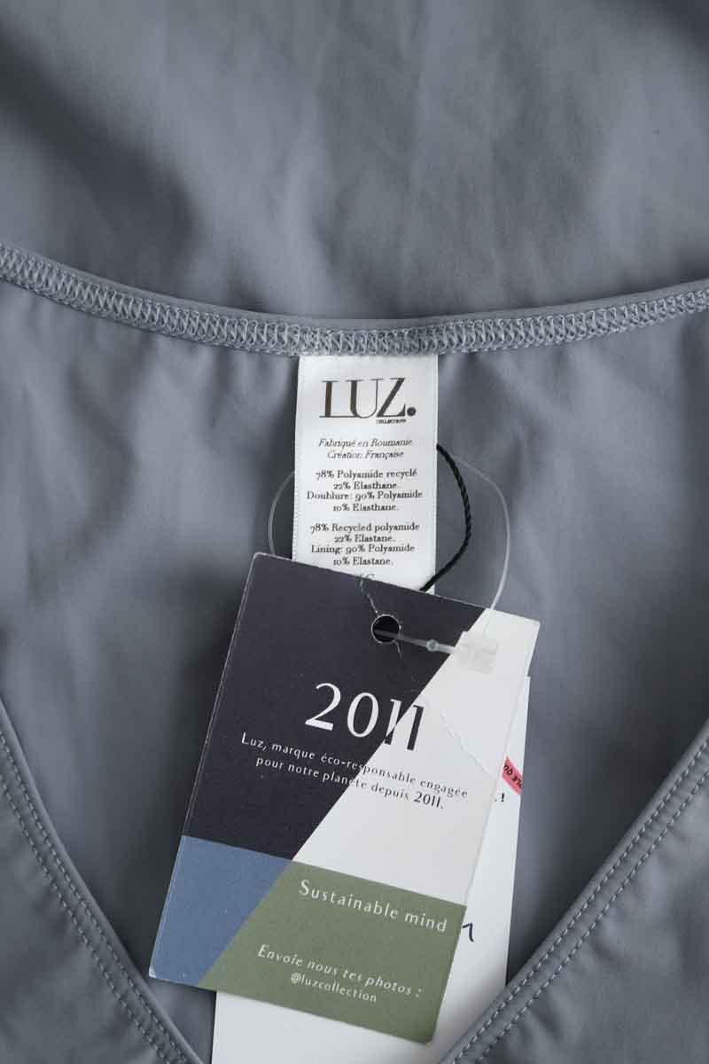 Body Luz  Gris