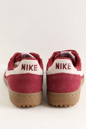 Baskets Nike  Bordeaux