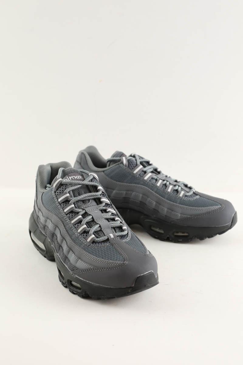Baskets Nike Air Max 95 Gris