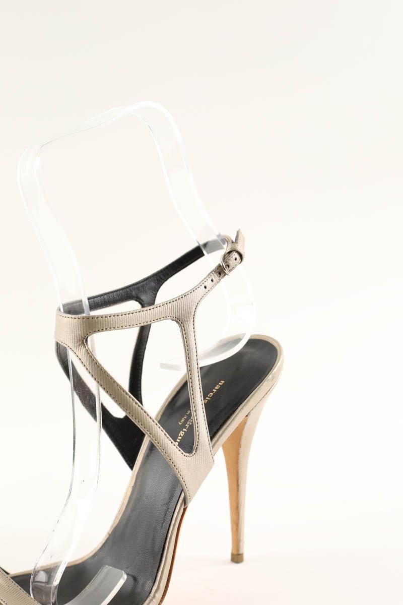 Talons Narciso Rodriguez  Doré