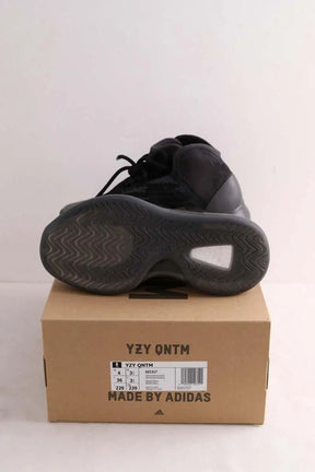 Baskets Yeezy Noir en Plastique
